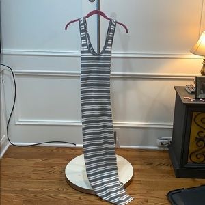 Ann Taylor loft maxi dress (size s)